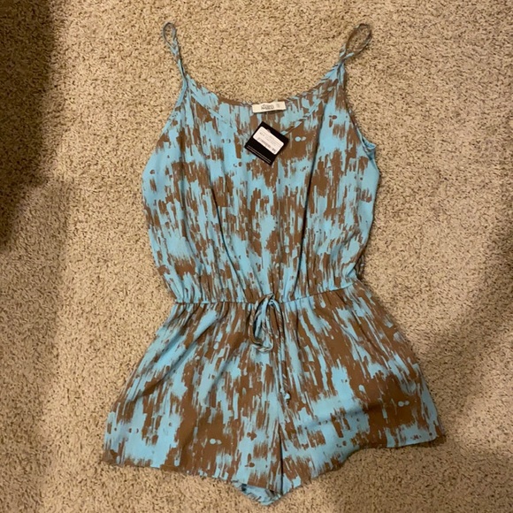 DOLCE ROMPER - Picture 1 of 2